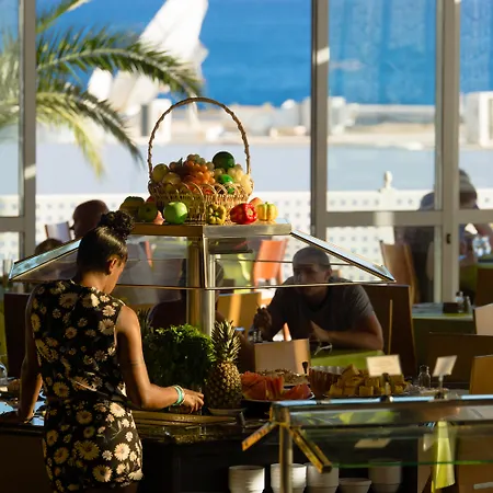 Hotel Relaxia Lanzaplaya 3*