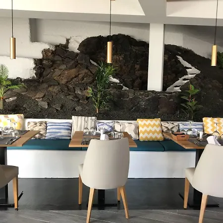 Relaxia Lanzaplaya 3* 卡门港